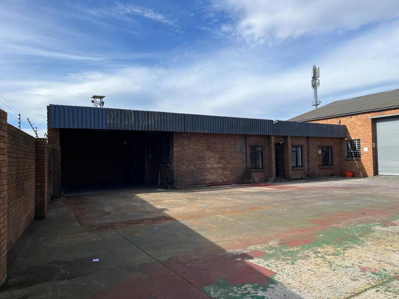 To Let Commercial Property for Rent in Montague Gardens Western Cape